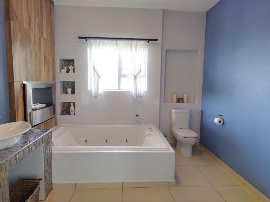8 Bedroom Property for Sale in Keidebees Northern Cape